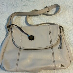 The Sak Creamy winter-white Pebbled Leather Shoulder Crossbody Purse Bag